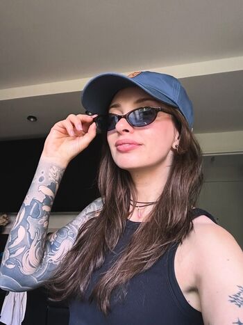 Full leaked Gwenn private photo