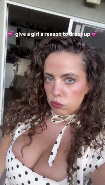 Full leaked Gwenny page private photo