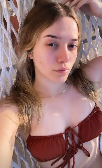 Full leaked Gzde demiral private onlyfans photo