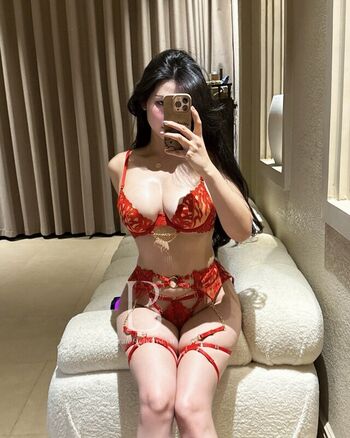 Full leaked Ha my duyen private photo