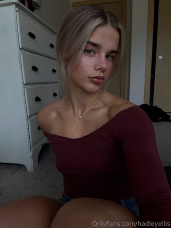 Full leaked Hadley ellis private photo
