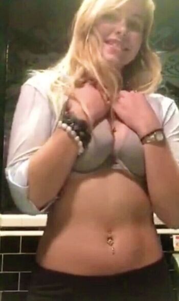 Full leaked Haileeandkendra private photo