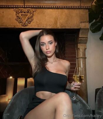 Full leaked Hailey private photo