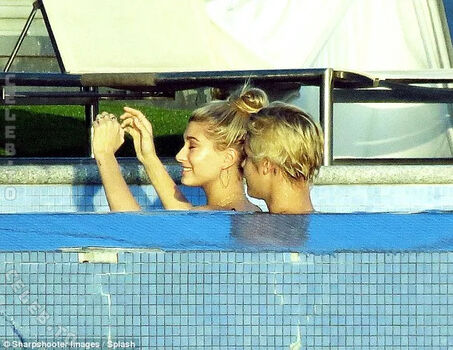 Full leaked Hailey bieber private photo
