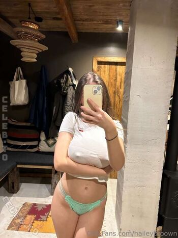 Full leaked Hailey brown private photo