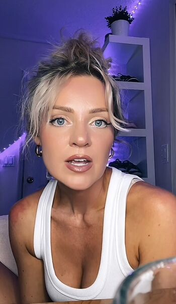 Full leaked Hailey malles private photo