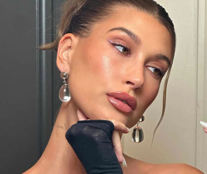 Full leaked Hailey strawberry private photo