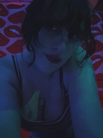 Full leaked Haileyavocad private photo