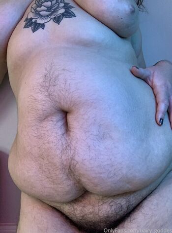 Full leaked Hairy goddess private photo