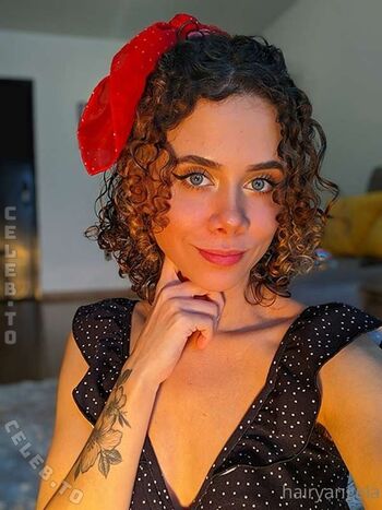Full leaked Hairyangela page private photo