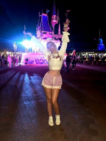 Full leaked Halcybella page private photo