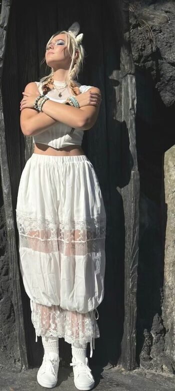Full leaked Halcybella page private photo