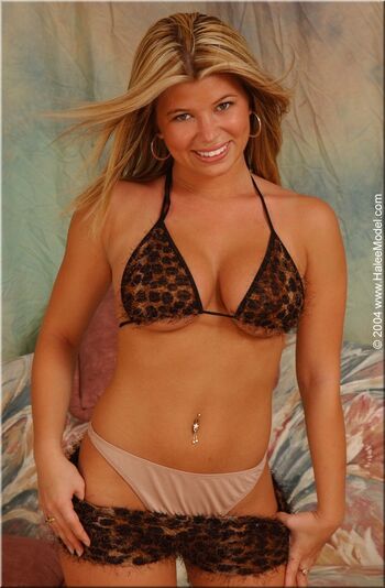 Full leaked Halee model page private photo