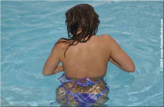 Full leaked Halee model page private onlyfans photo