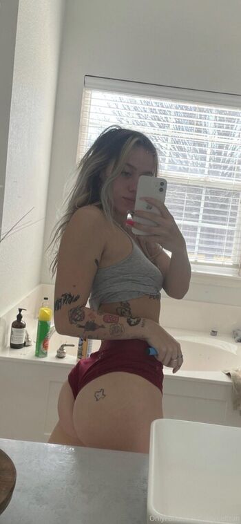 Full leaked Haleybeltran private photo