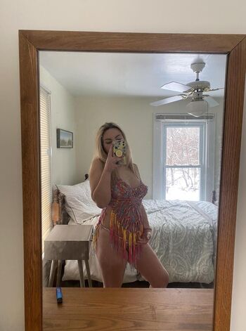 Full leaked Halieababy private onlyfans photo