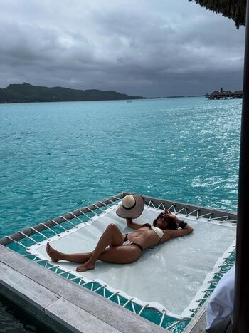 Full leaked Halle berry page private photo