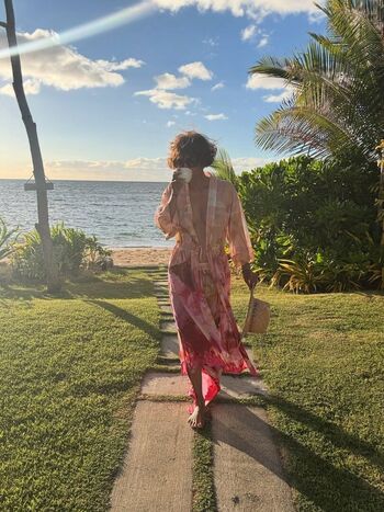 Full leaked Halle berry private photo