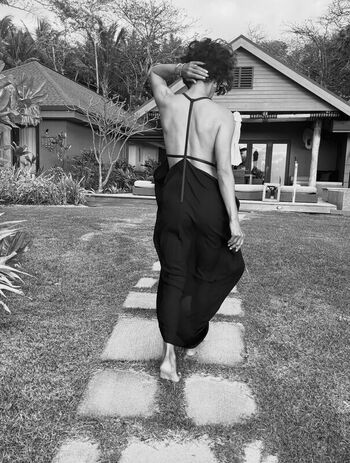 Full leaked Halle berry private photo