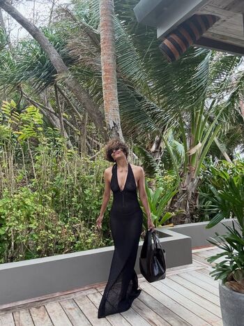Full leaked Halle berry page private photo
