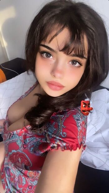 Full leaked Halola page private onlyfans photo