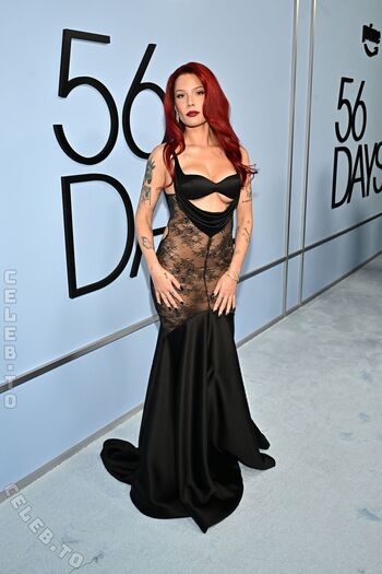 Full leaked Halsey page private onlyfans photo