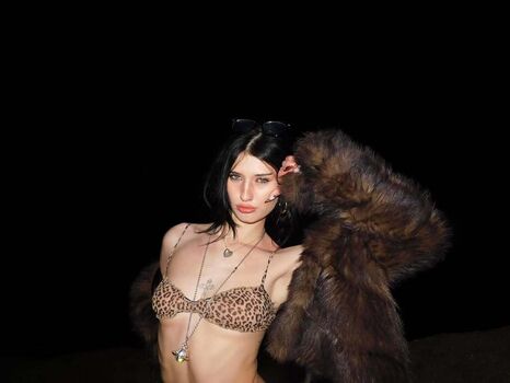 Full leaked Hanamre private onlyfans photo