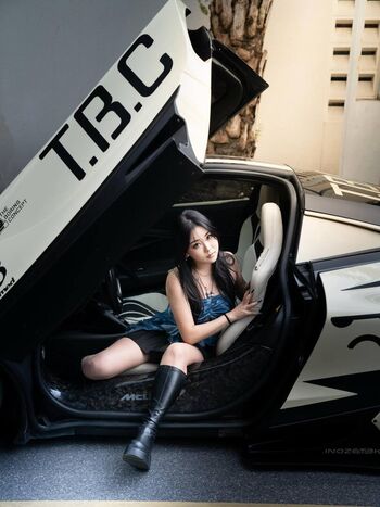 Full leaked Hanavocado private onlyfans photo