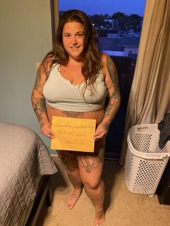 Full leaked Handfulheather private photo