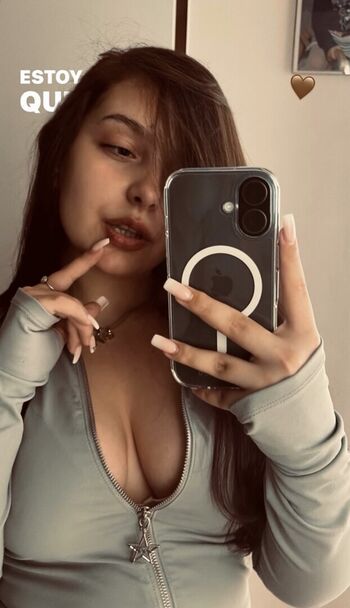 Full leaked Hanka gold private photo