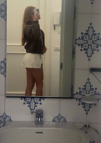 Full leaked Hannaahhn private photo