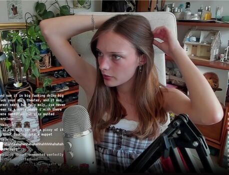 Full leaked Hannah page private photo
