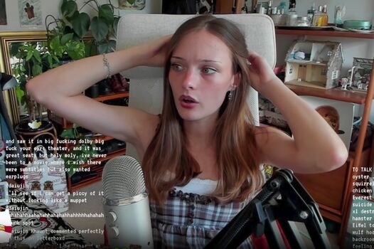 Full leaked Hannah page private photo
