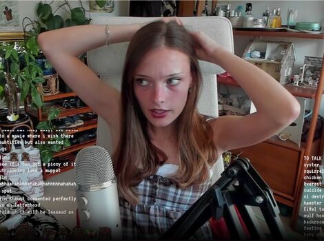 Full leaked Hannah page private photo