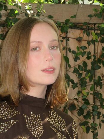 Full leaked Hannah einbinder private photo