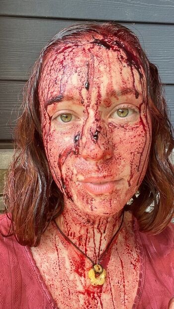 Full leaked Hannah einbinder private photo