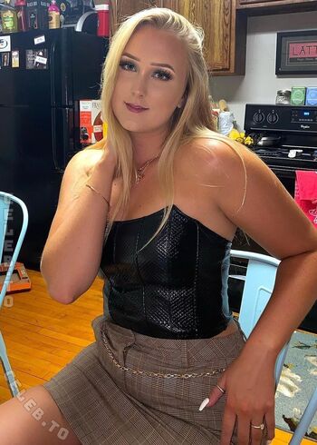 Full leaked Hannah garske private photo