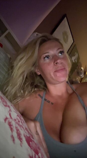 Full leaked Hannah grace private photo