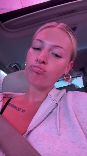 Full leaked Hannah grace private photo