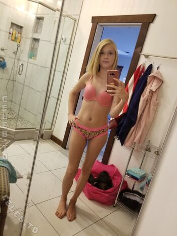 Full leaked Hannah hays private onlyfans photo