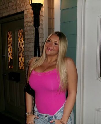 Full leaked Hannah k private onlyfans photo