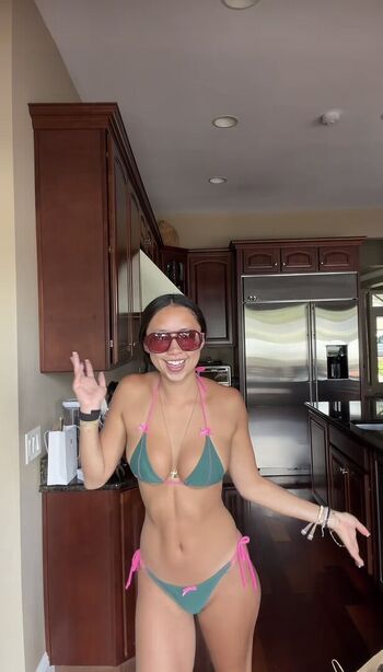Hannah Lee