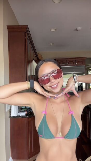 Hannah Lee