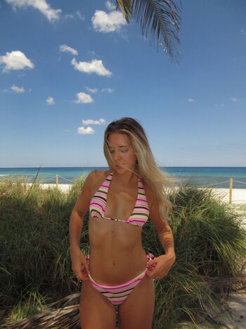 Full leaked Hannah lutz private photo