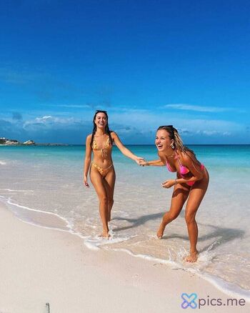 Full leaked Hannah meloche private onlyfans photo