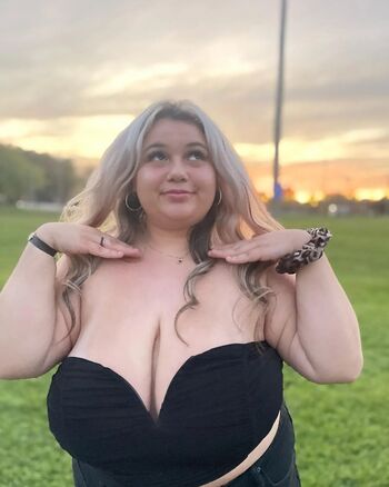 Full leaked Hannah r private onlyfans photo