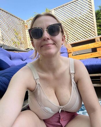 Full leaked Hannah witton private photo