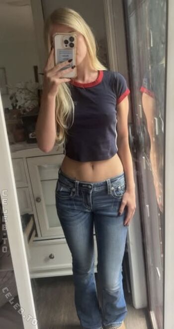 Full leaked Hannahanderrson private onlyfans photo