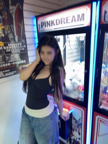 Full leaked Hannahkae page private onlyfans photo