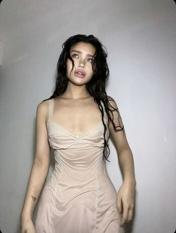 Full leaked Hannahkae private onlyfans photo